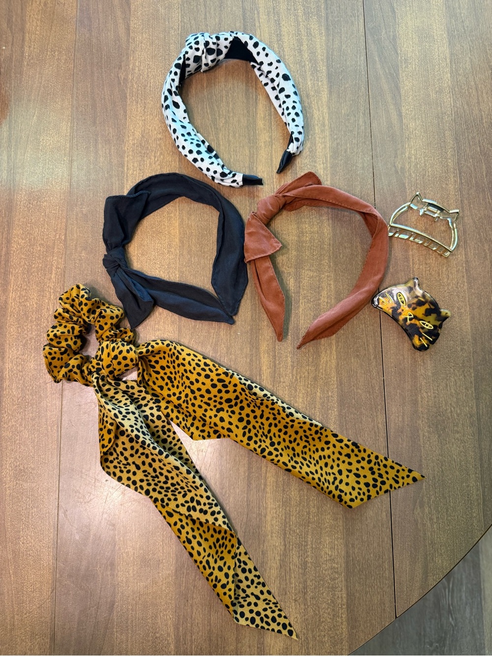 Assorted Women’s Hair Accessories Set - Black, White, Brown